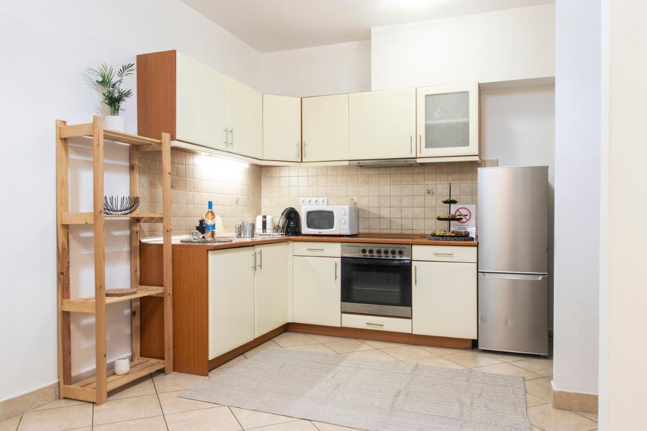 Momo Luxury Apartments Budapest Opera ภายนอก รูปภาพ